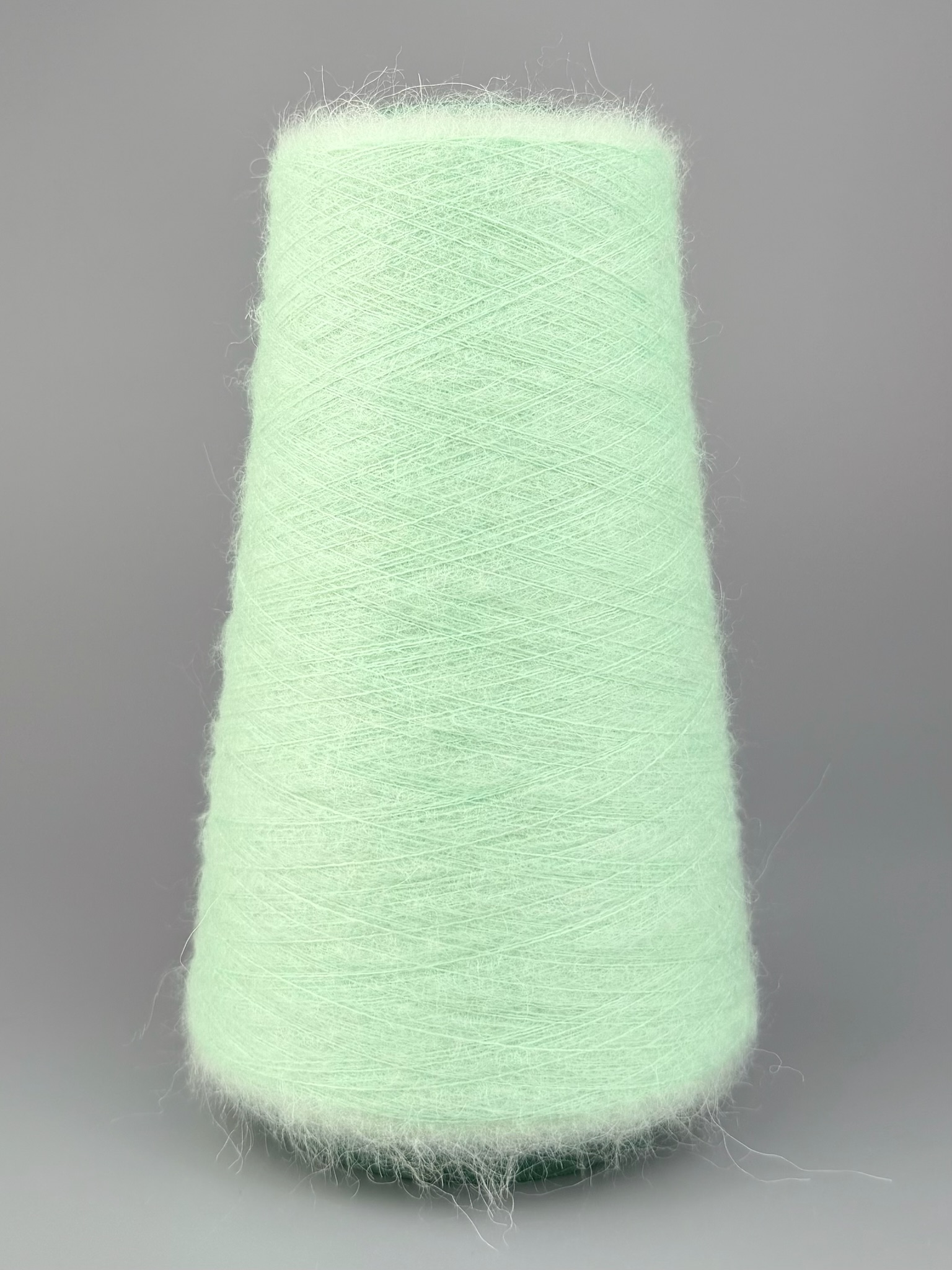 Lanificio dell’Olivo Art. Ebony 2200 m / 100 g – Garn aus Babyalpaka col. Zartes Mintgrün foto 2